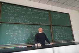 //news.xscrzb.net/_mediafile/news/2018/06/19/2215tii3j5.jpg
